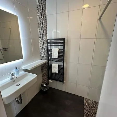 Lejlighed Auszeit Am 5 Gehminuten Zum Suedstrand, Gemuetliche 75 Quadratmeter Wohnung,hochparterre Wilhelmshaven
